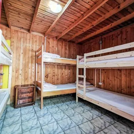 Hostel Breeze